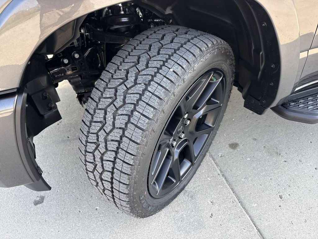 2027 RAM Ram 1500 RAM 1500 LARAMIE CREW CAB 4X4 6'4' BOX