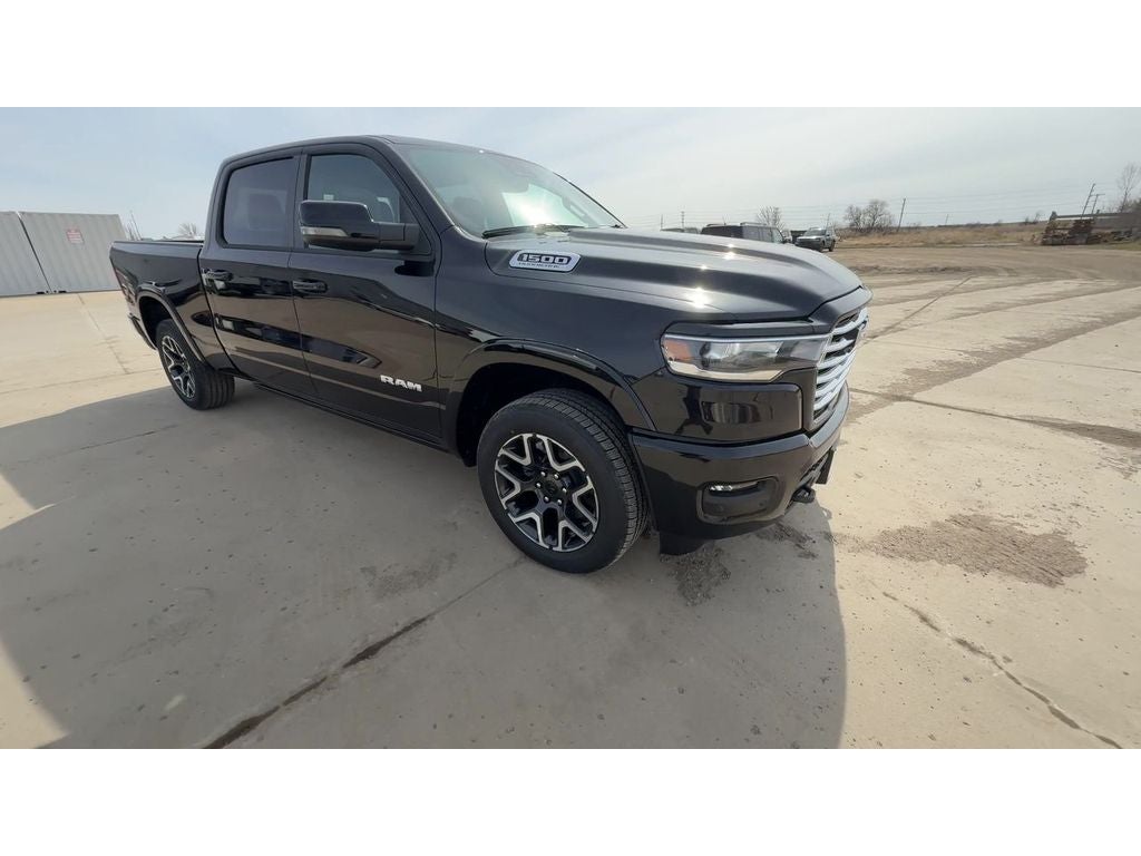 2026 RAM Ram 1500 RAM 1500 LARAMIE CREW CAB 4X4 6'4' BOX