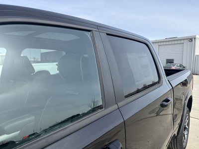 2026 RAM Ram 1500 RAM 1500 LARAMIE CREW CAB 4X4 6'4' BOX