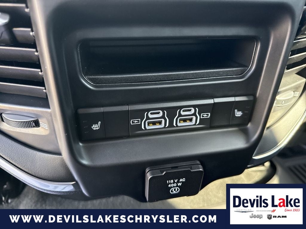 2024 RAM 1500 Laramie Crew Cab 4x4 6'4' Box