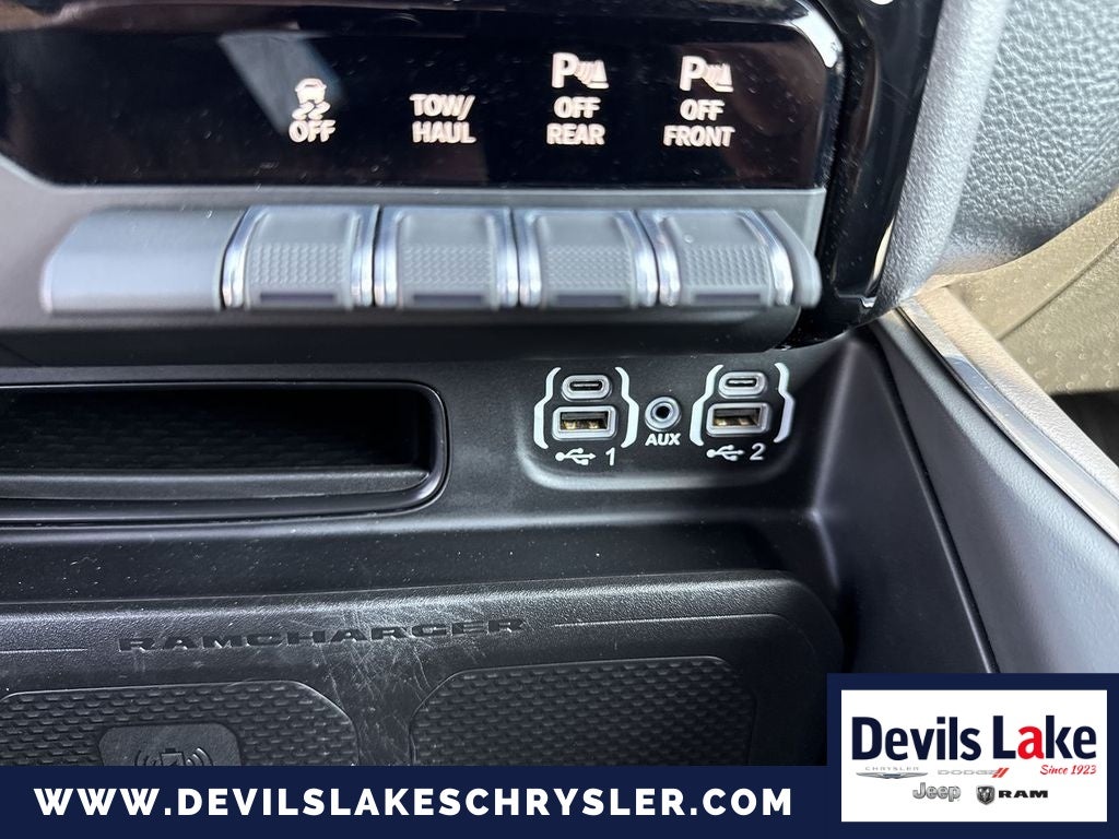 2024 RAM 1500 Laramie Crew Cab 4x4 6'4' Box