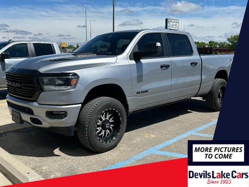 2023 RAM 1500 Laramie Crew Cab 4x4 6'4' Box