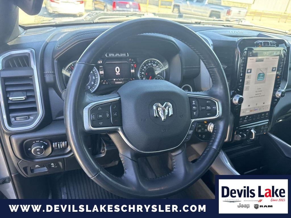 2023 RAM 1500 Laramie Crew Cab 4x4 6'4' Box
