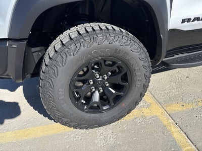 2027 RAM Ram 1500 RAM 1500 RHO CREW CAB 4X4 5'7' BOX