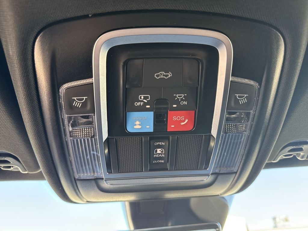 2027 RAM 1500 RAM 1500 TRX SRT CREW CAB 4X4 5'7' BOX