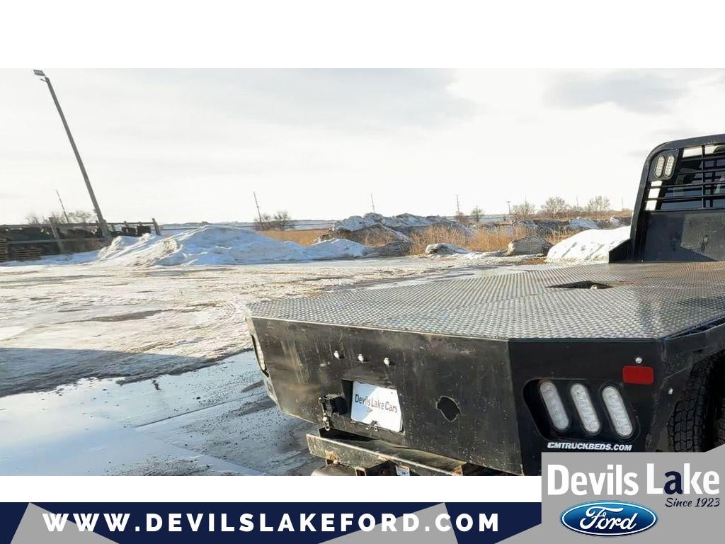 2022 Ford F-550 Chassis XLT