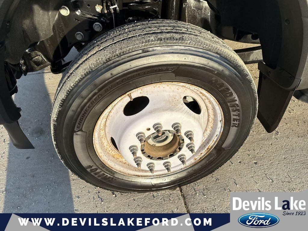 2022 Ford F-550 Chassis XLT