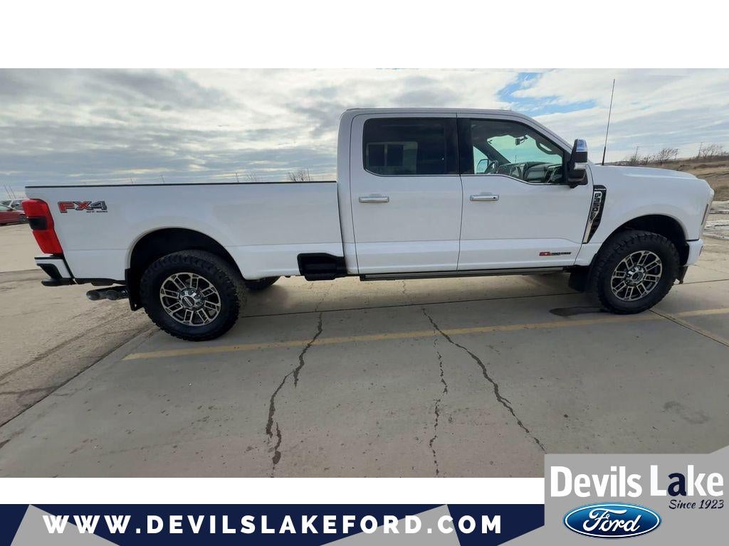 2025 Ford F-350 Platinum