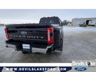 2025 Ford F-350 LARIAT