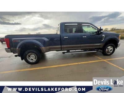 2017 Ford F-350 LARIAT
