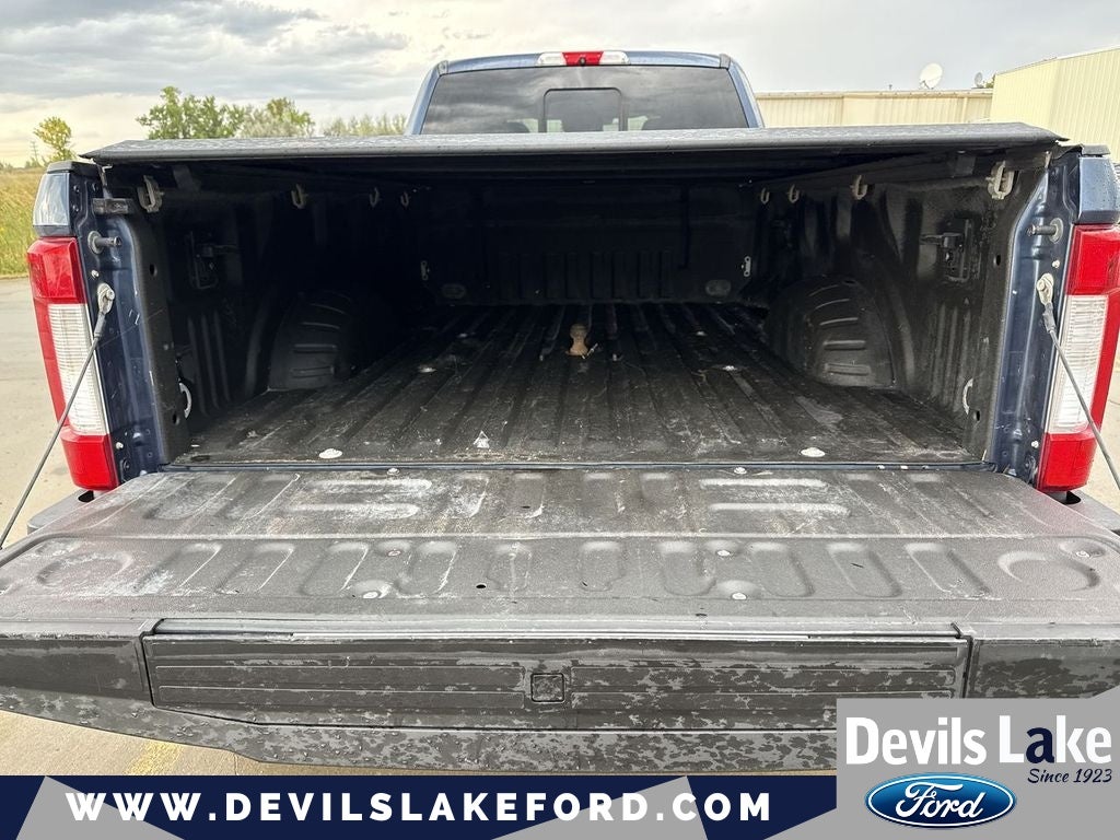 2017 Ford F-350 LARIAT