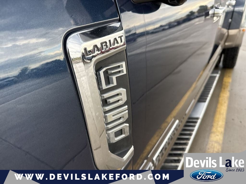 2017 Ford F-350 LARIAT