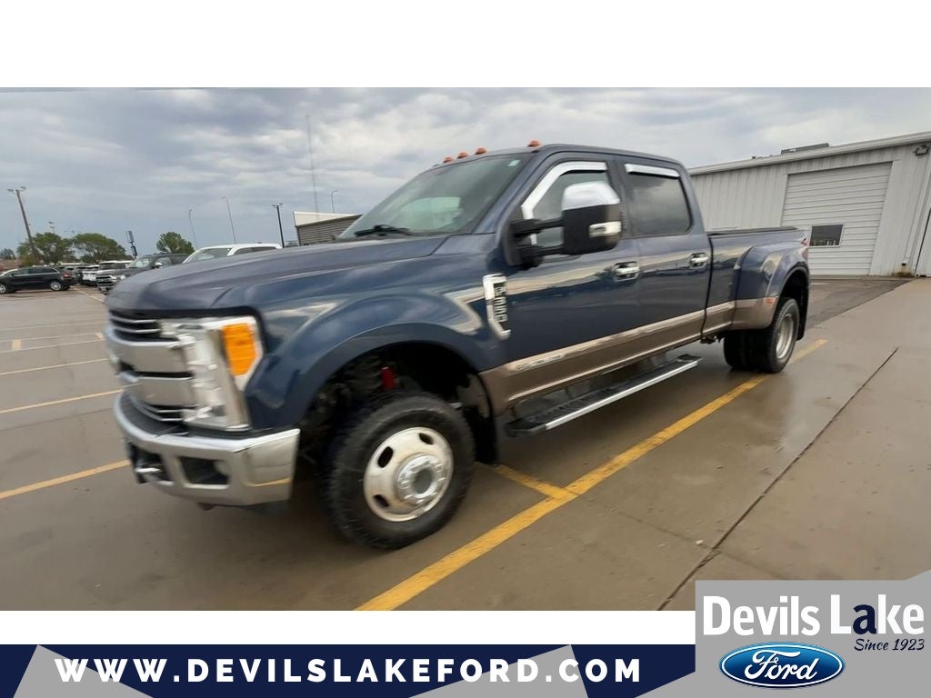 2017 Ford F-350 LARIAT