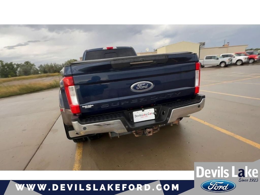 2017 Ford F-350 LARIAT