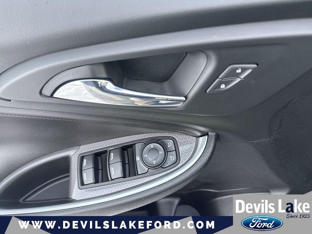 2017 Chevrolet Malibu 1LT