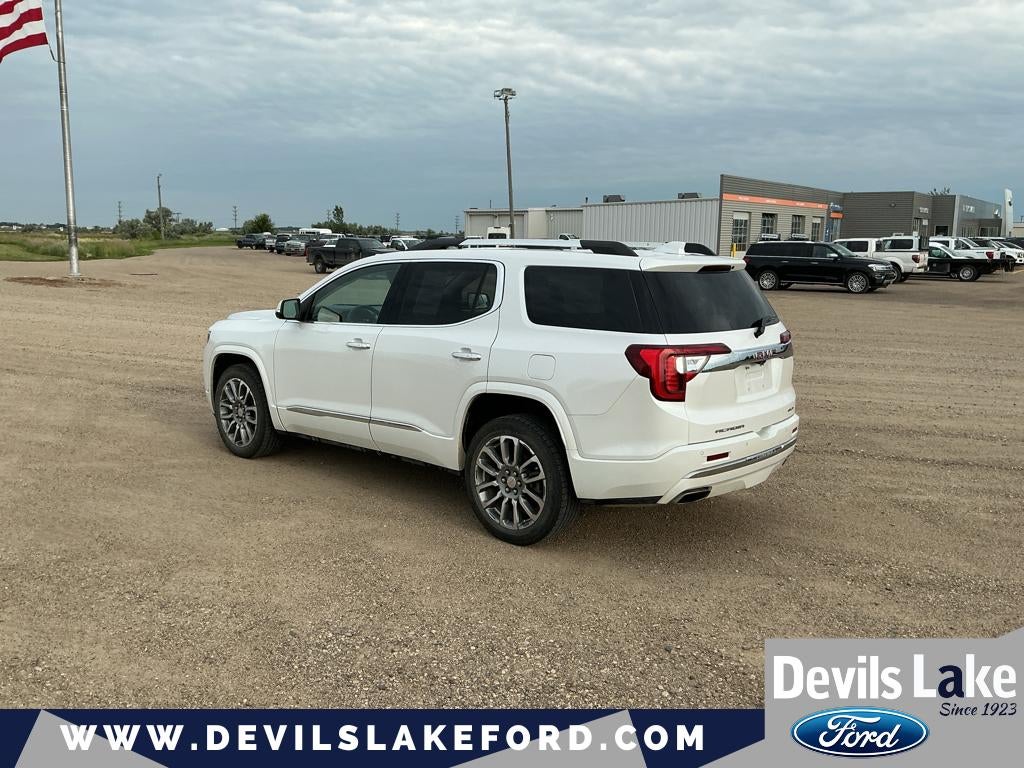 2023 GMC Acadia AWD Denali