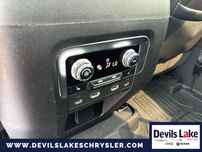 2021 GMC Yukon XL 4WD AT4