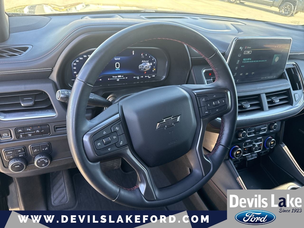 2024 Chevrolet Suburban 4WD RST
