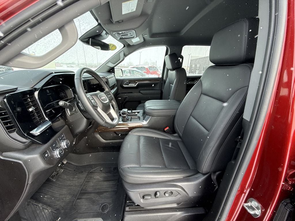 2024 GMC Sierra 1500 4WD Crew Cab Short Box Elevation with 3SB