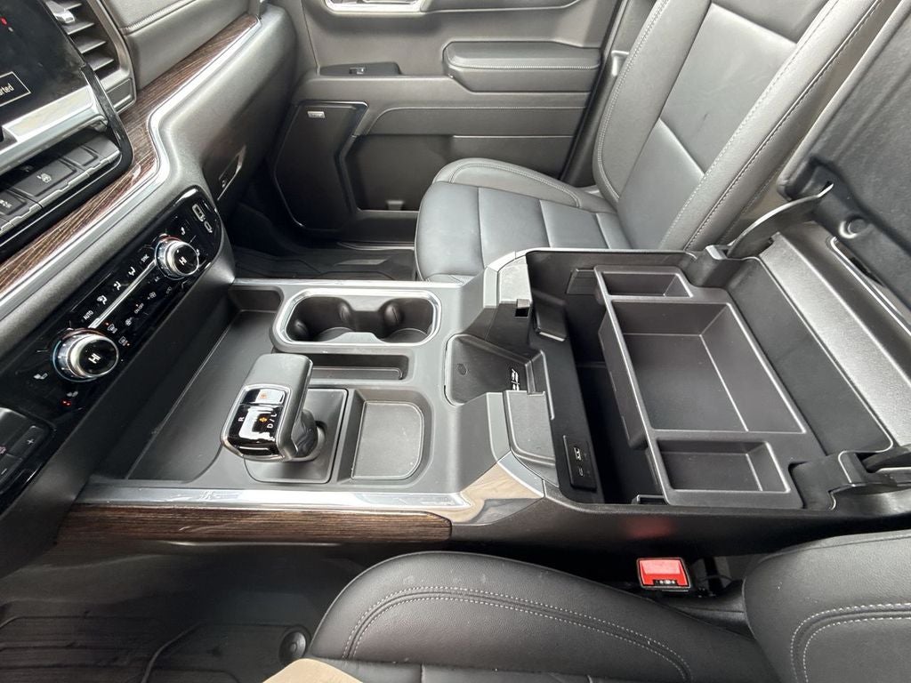 2024 GMC Sierra 1500 4WD Crew Cab Short Box Elevation with 3SB