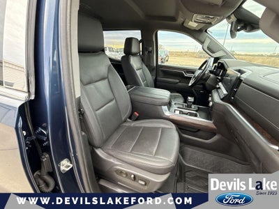 2023 GMC Sierra 1500 4WD Crew Cab Short Box SLT