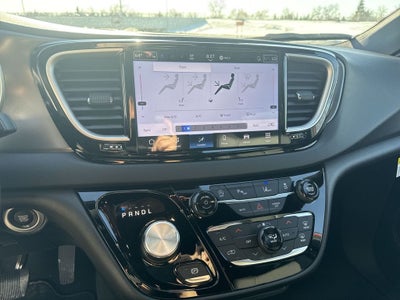 2026 Chrysler Voyager VOYAGER LX