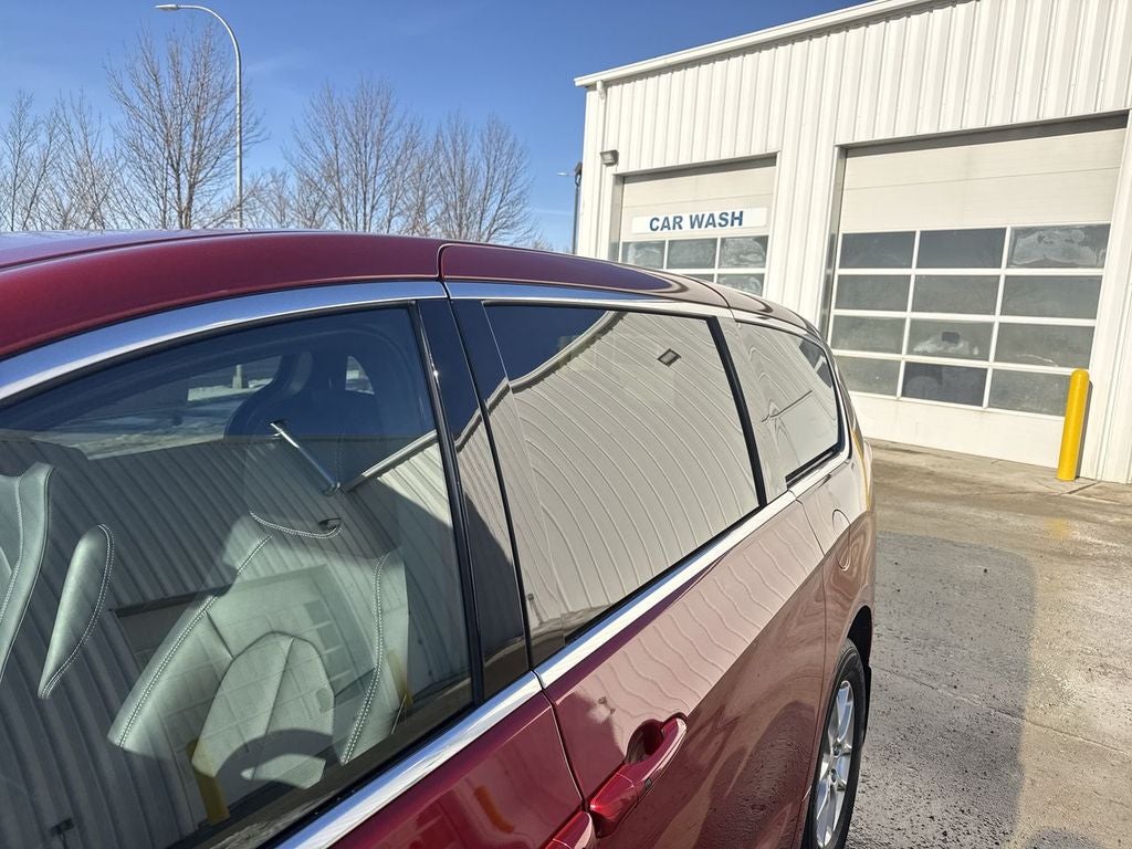 2026 Chrysler Voyager VOYAGER LX