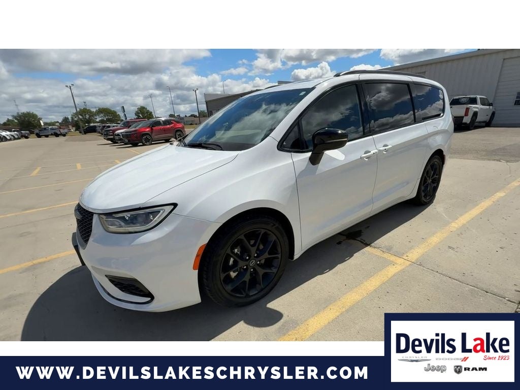 2026 Chrysler Pacifica Limited