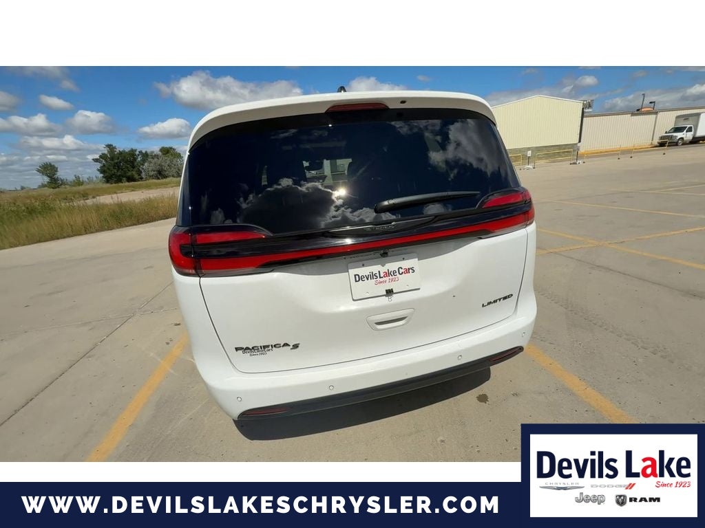 2026 Chrysler Pacifica Limited