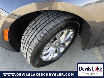 2022 Chrysler Pacifica Touring L AWD