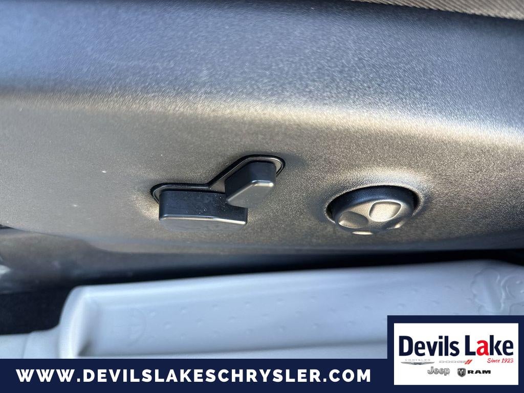 2022 Chrysler Pacifica Touring L AWD