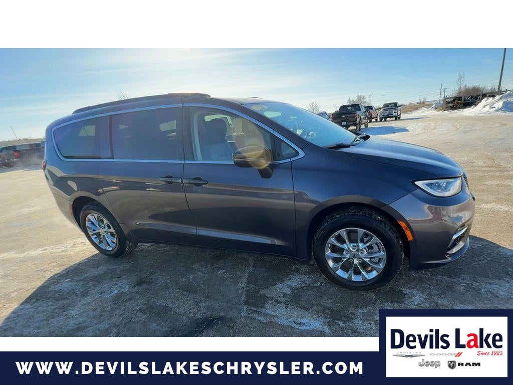 2022 Chrysler Pacifica Touring L AWD