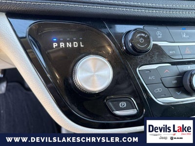 2022 Chrysler Pacifica Touring L AWD