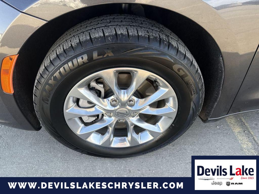 2022 Chrysler Pacifica Touring L AWD