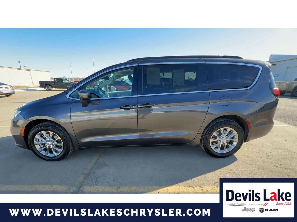 2022 Chrysler Pacifica Touring L AWD
