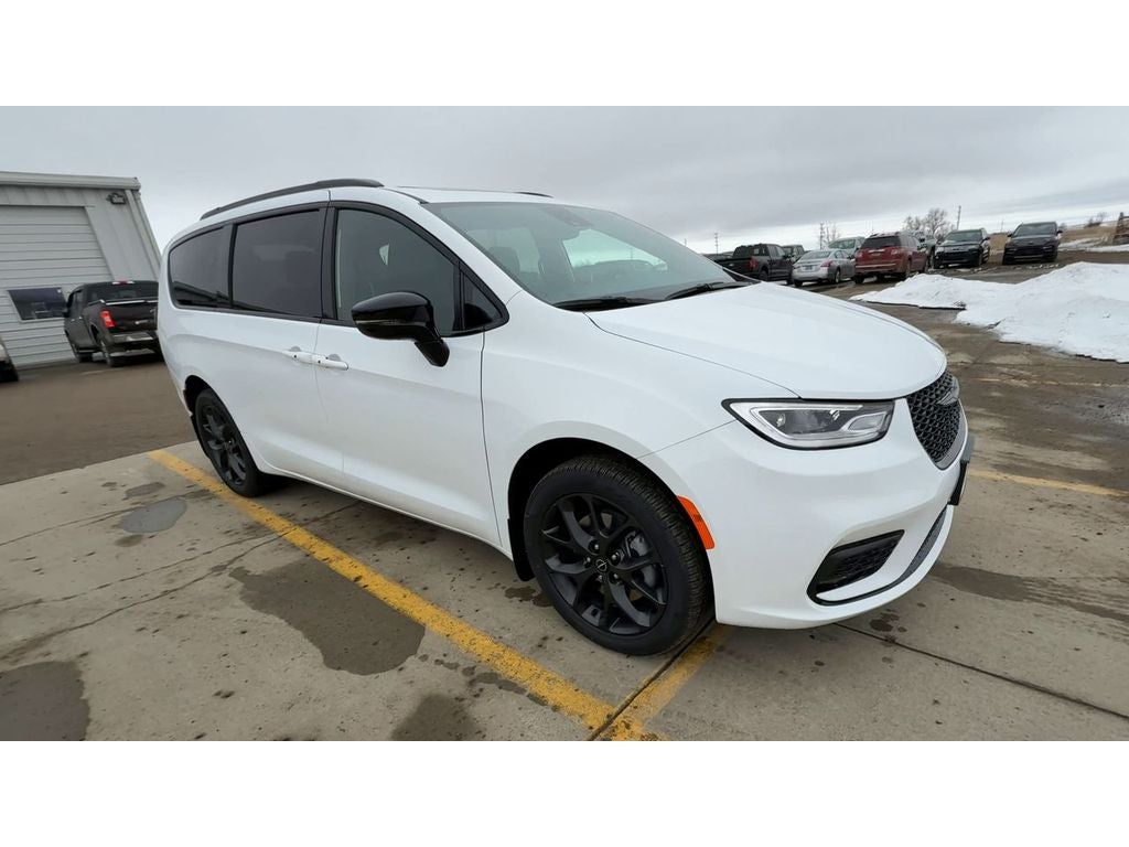 2026 Chrysler Pacifica PACIFICA LIMITED AWD