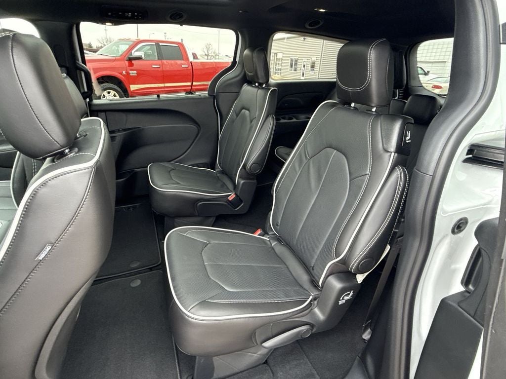 2026 Chrysler Pacifica PACIFICA LIMITED AWD