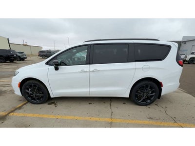 2026 Chrysler Pacifica PACIFICA LIMITED AWD