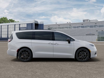 2026 Chrysler Pacifica PACIFICA LIMITED AWD