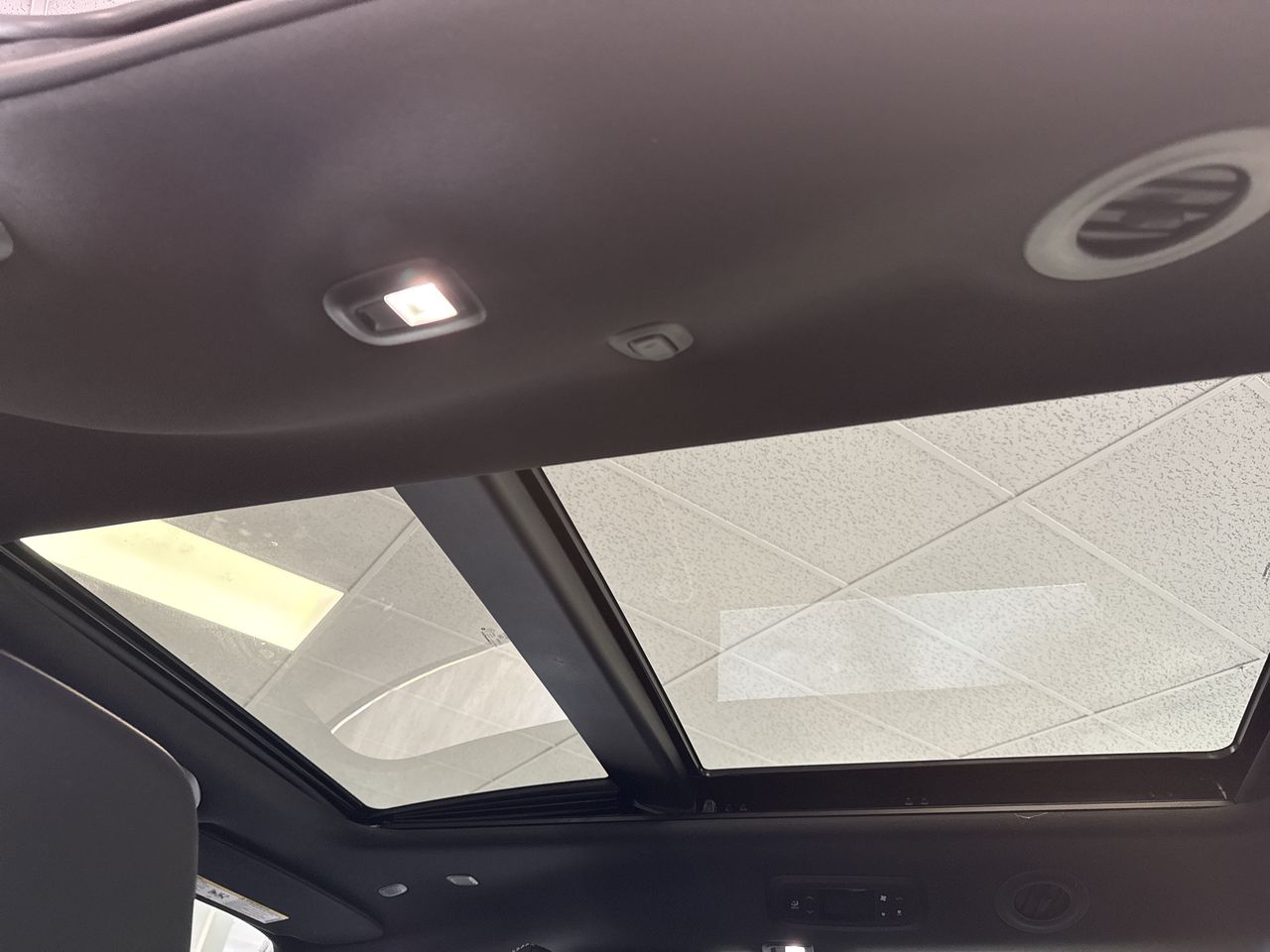 2027 Chrysler Pacifica PACIFICA LIMITED AWD