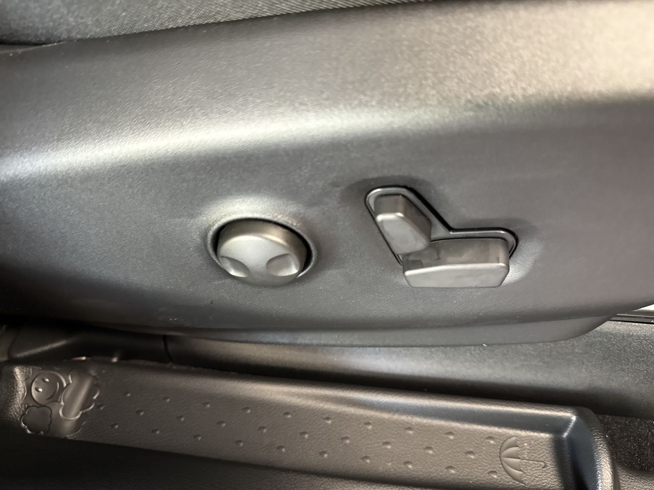 2027 Chrysler Pacifica PACIFICA LIMITED AWD