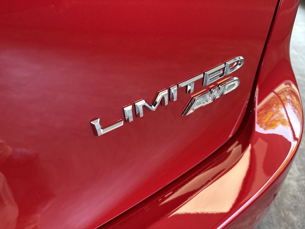 2027 Chrysler Pacifica PACIFICA LIMITED AWD