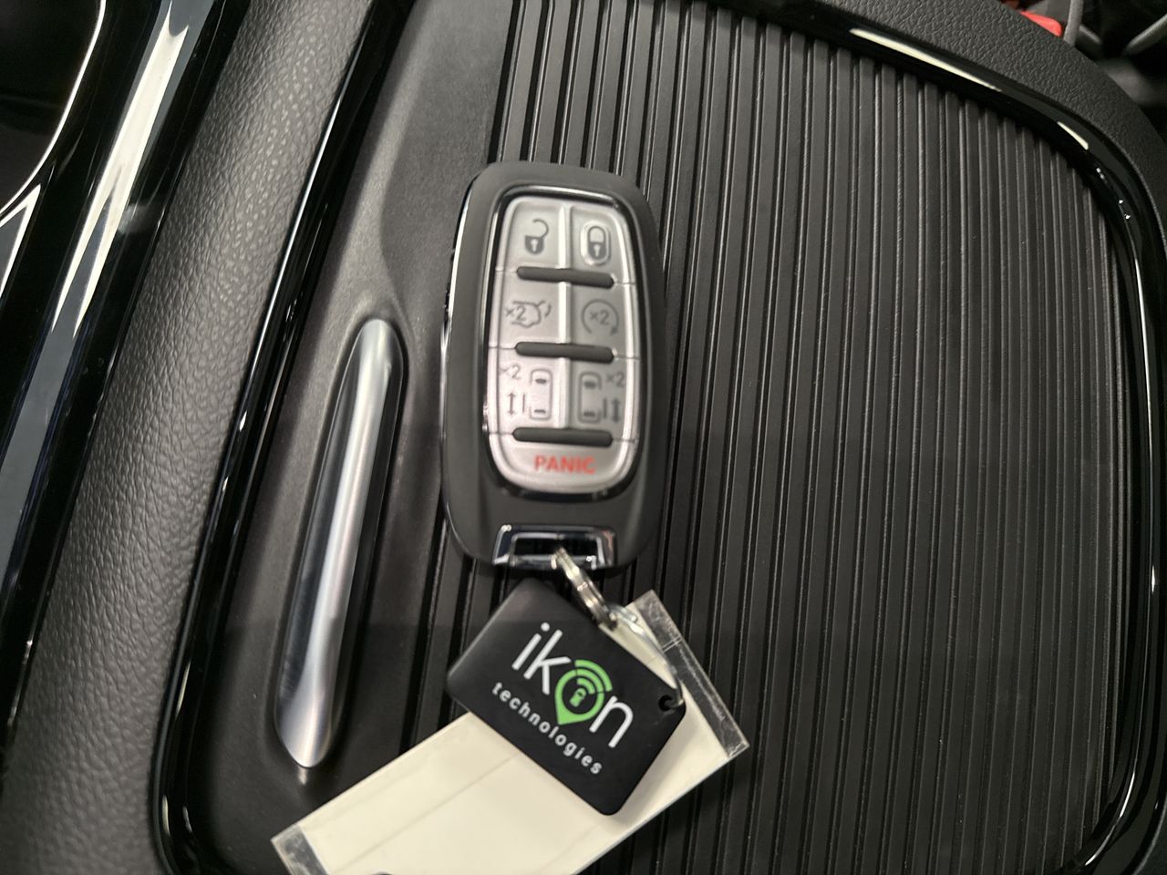 2027 Chrysler Pacifica PACIFICA LIMITED AWD