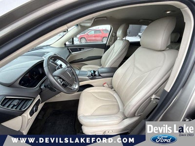 2019 Lincoln Nautilus Select