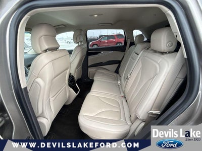 2019 Lincoln Nautilus Select