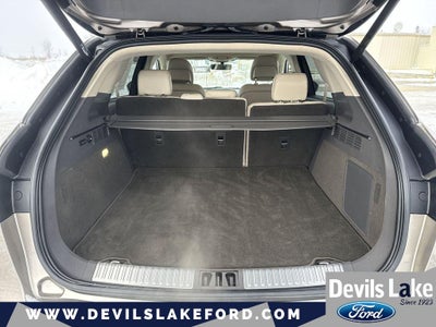 2019 Lincoln Nautilus Select