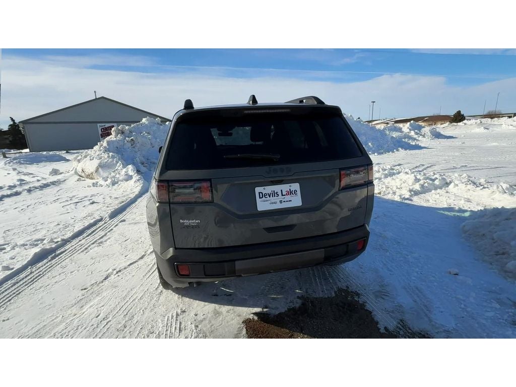 2026 Jeep Cherokee CHEROKEE LAREDO 4X4