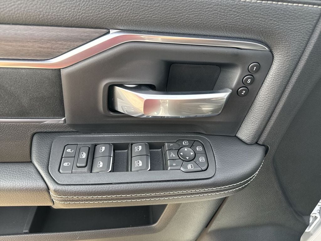 2026 RAM Ram 3500 RAM 3500 LARAMIE CREW CAB 4X4 8' BOX