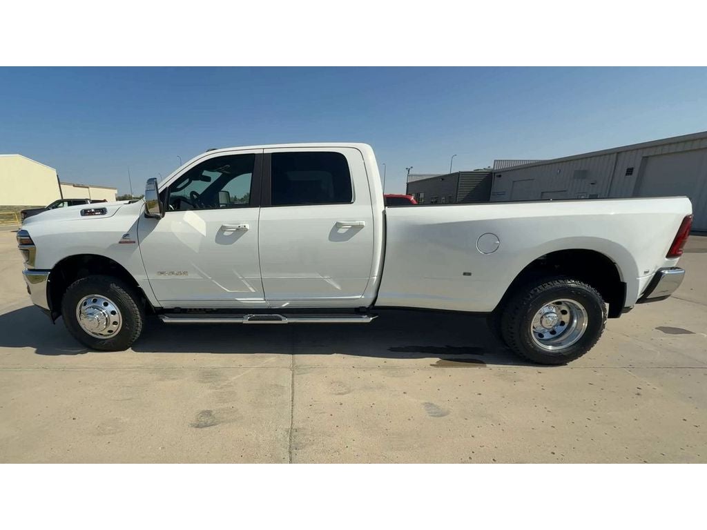 2026 RAM Ram 3500 RAM 3500 LARAMIE CREW CAB 4X4 8' BOX
