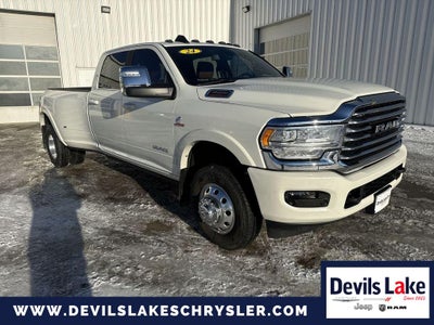 2024 RAM 3500 Limited Longhorn Crew Cab 4x4 8' Box